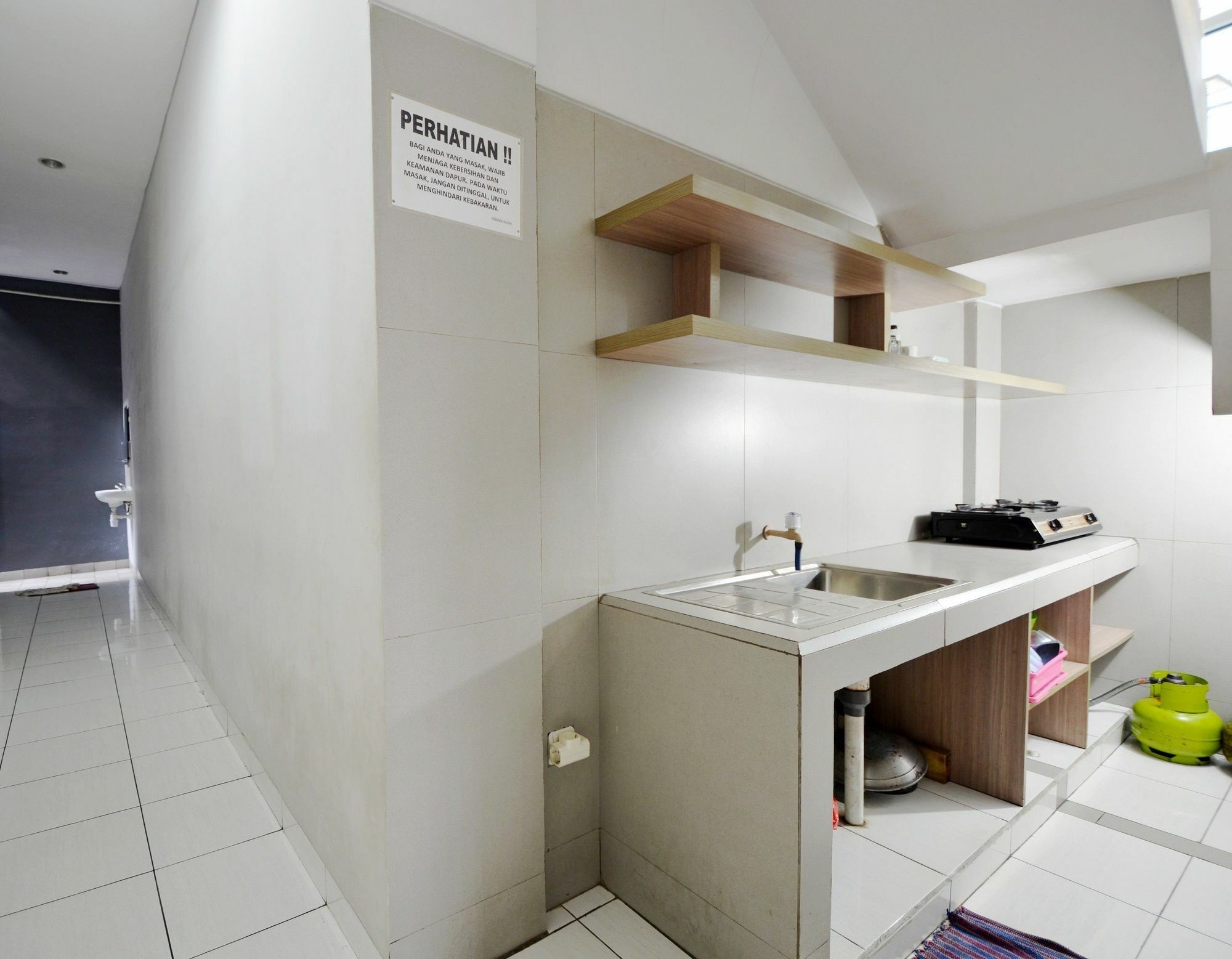 Zen Rooms Karet Pedurenan Джакарта Екстер'єр фото
